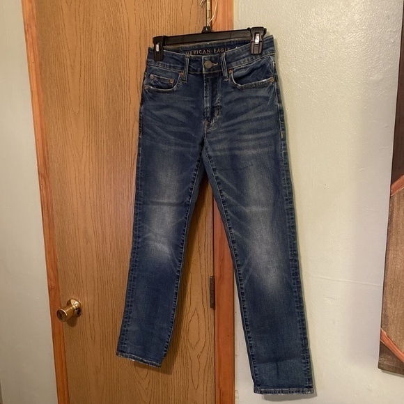 American Eagle "Next Level Flex" Size 26x28 Medium Wash Slim/Straight Jeans - Picture 1 of 4